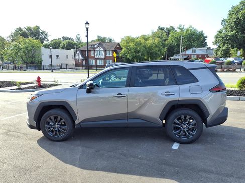 Used 2026 Toyota RAV4 XLE Premium FWD image 27