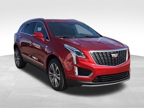 New 2026 Cadillac XT5 Premium Luxury w/ Driver Assist Package AWD/4WD image 2