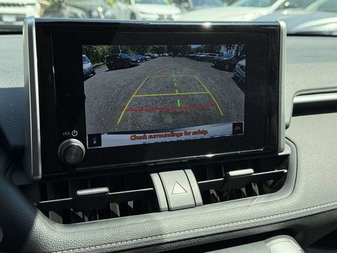 Used 2024 Toyota RAV4 XLE w/ Convenience Package AWD/4WD image 31