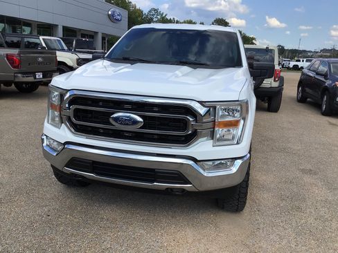 Used 2022 Ford F150 XLT w/ Equipment Group 301A Mid AWD/4WD image 6