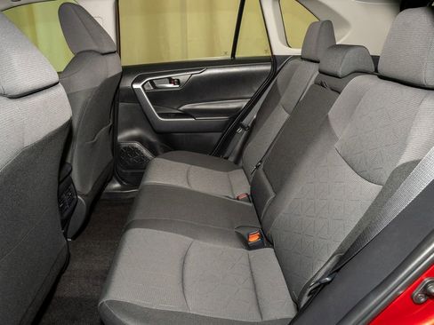 Used 2024 Toyota RAV4 XLE image 7