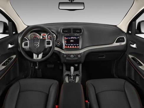 Used 2019 Dodge Journey GT w/ Nav & Sun Group image 3