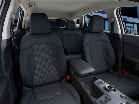 New 2026 Kia Sportage LX FWD image 15
