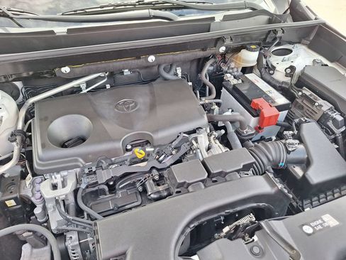Used 2019 Toyota RAV4 XLE w/ Convenience Package AWD/4WD image 30