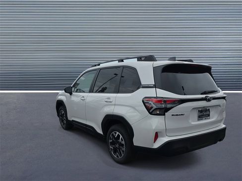 New 2026 Subaru Forester Premium image 4