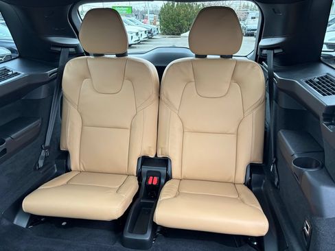 Certified 2024 Volvo XC90 B6 Ultimate AWD/4WD image 26
