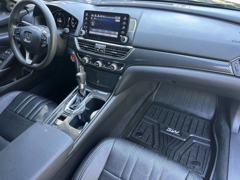 Used 2021 Honda Accord LX image 15