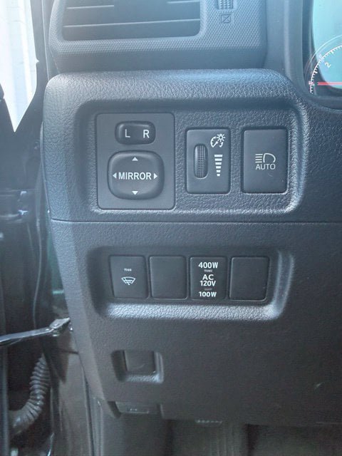 Used 2021 Toyota 4Runner Limited AWD/4WD image 27