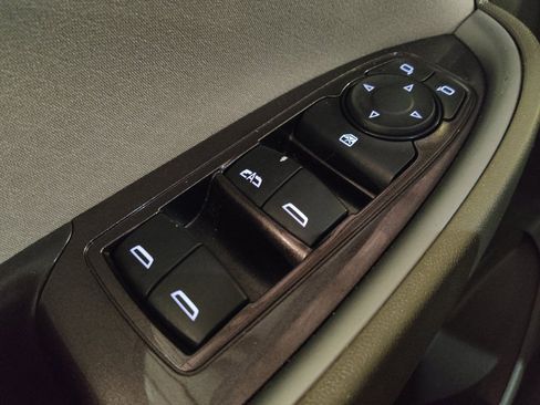 Used 2022 Chevrolet Malibu LT FWD image 27
