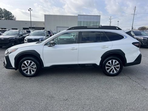 Used 2025 Subaru Outback Premium w/ Popular Package #1 image 4