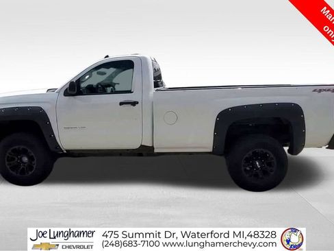 Used 2015 Chevrolet Silverado 2500 LT AWD/4WD image 5