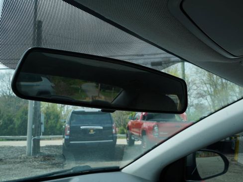 Used 2018 Hyundai Elantra SEL image 31