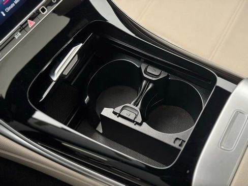 Certified 2023 Mercedes-Benz C 300 4MATIC Sedan image 39