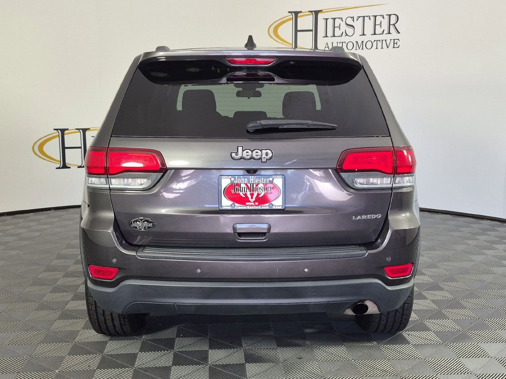Used 2021 Jeep Grand Cherokee Laredo RWD image 6