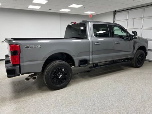 Used 2025 Ford F350 Lariat w/ Black Appearance Package AWD/4WD image 11
