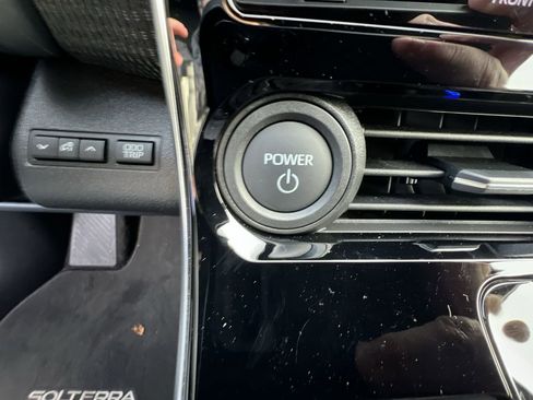 Used 2023 Subaru Solterra AWD image 15
