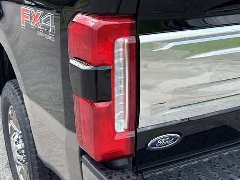 New 2026 Ford F350 King Ranch w/ FX4 Off-Road Package AWD/4WD image 12