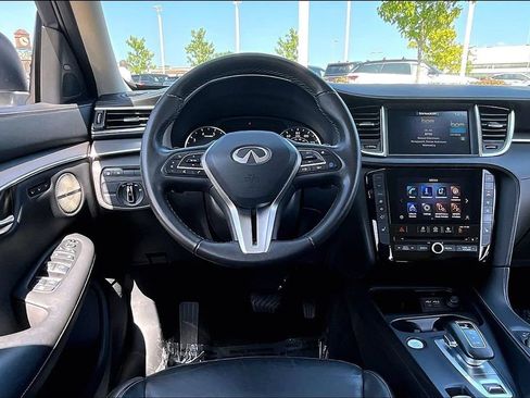 Certified 2023 INFINITI QX50 Luxe AWD/4WD image 17