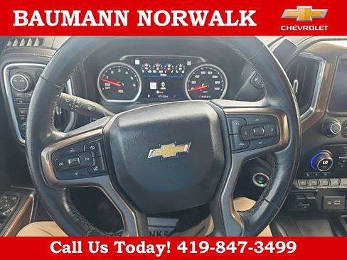 Used 2021 Chevrolet Silverado 1500 High Country w/ Technology Package AWD/4WD image 56