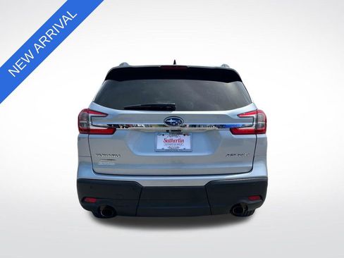 Used 2023 Subaru Ascent Premium w/ Convenience Package AWD/4WD image 4