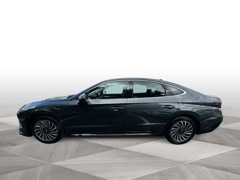Used 2025 Hyundai Sonata SEL FWD image 5