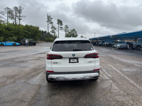 Used 2022 BMW X5 xDrive45e w/ Climate Comfort Package AWD/4WD image 7