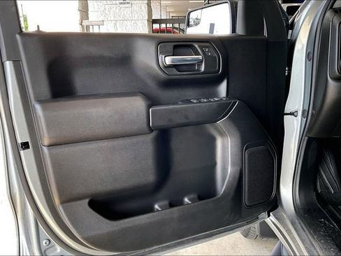 Used 2025 GMC Sierra 1500 Pro w/ Graphite Edition AWD/4WD image 16