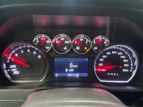 Used 2022 Chevrolet Silverado 1500 LT w/ Safety Package AWD/4WD image 28
