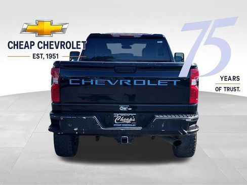 Used 2021 Chevrolet Silverado 2500 W/T w/ WT Convenience Package AWD/4WD image 4