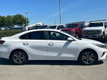 Used 2024 Kia Forte LXS