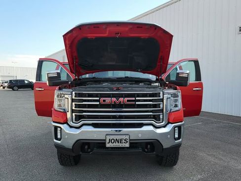 Used 2023 GMC Sierra 2500 SLT w/ SLT Premium Package image 12