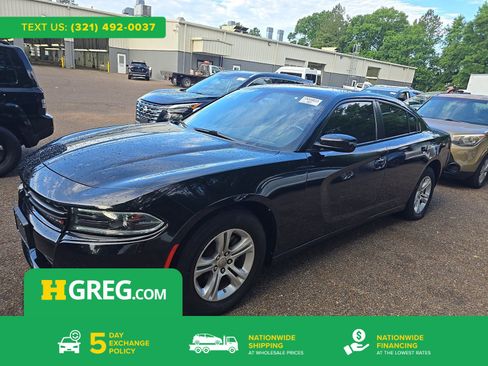 Used 2022 Dodge Charger SXT RWD image 1