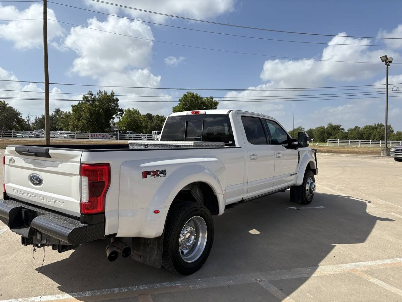 Used 2019 Ford F450 Lariat w/ Lariat Ultimate Package AWD/4WD image 4
