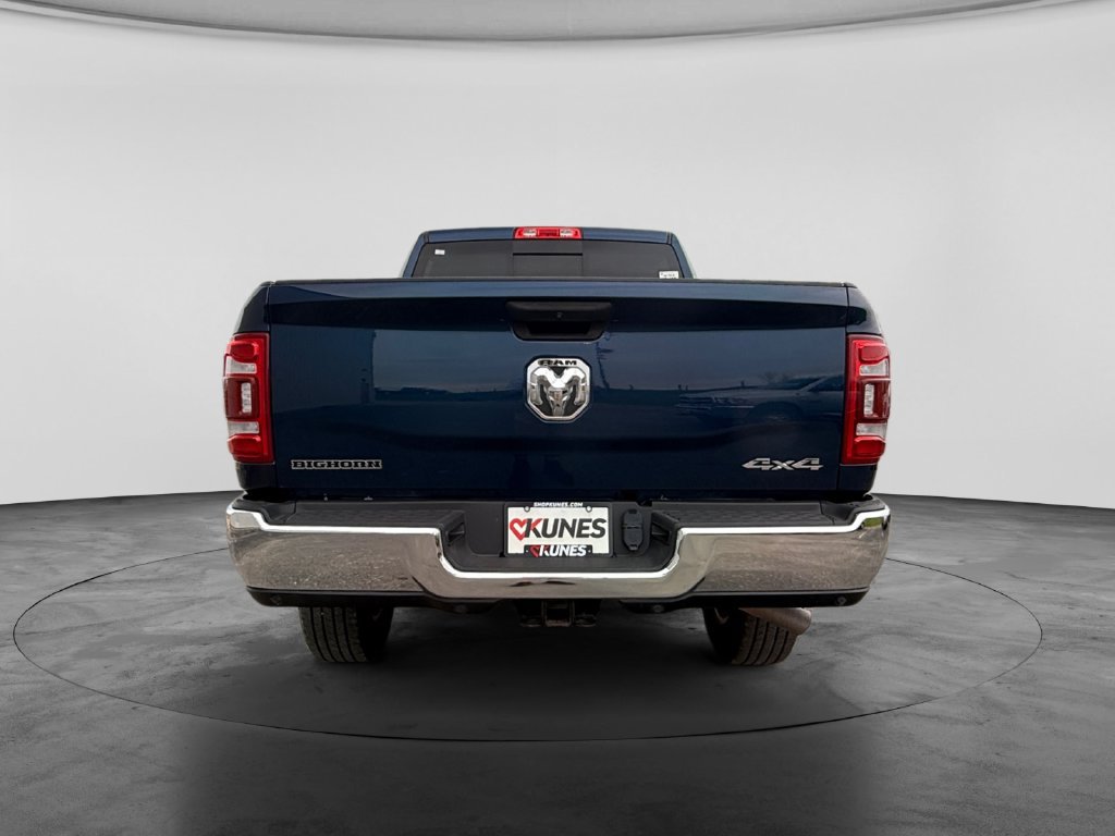 Used 2024 RAM 2500 Big Horn w/ Level 2 Equipment Group AWD/4WD image 8