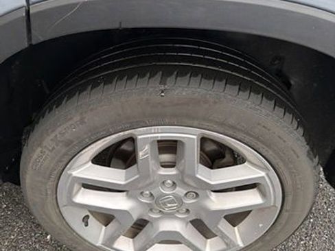 Certified 2024 Honda Passport EX-L image 5