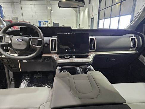 New 2026 Ford Expedition Max Active image 12