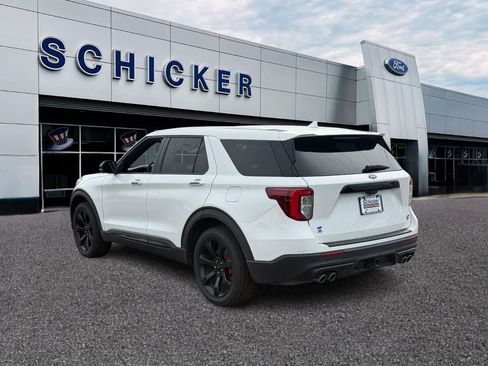 Used 2022 Ford Explorer ST w/ Equipment Group 401A AWD/4WD image 3