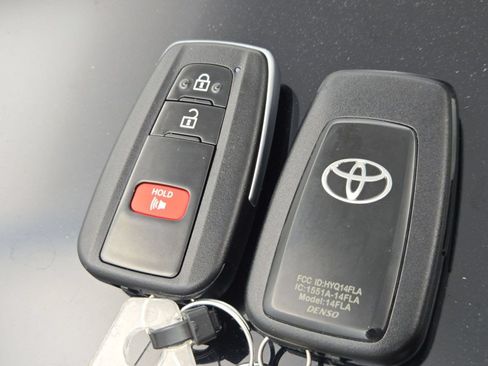 Certified 2023 Toyota 4Runner SR5 Premium AWD/4WD image 31