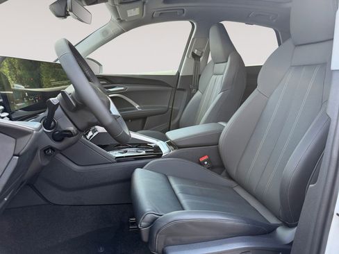 New 2025 Audi Q5 Premium Plus image 9