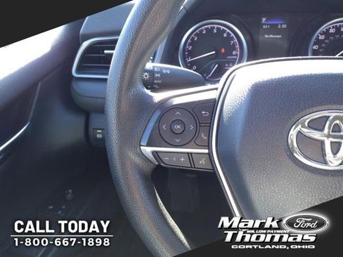 Used 2022 Toyota Camry LE image 11