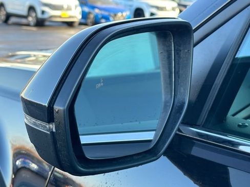 New 2026 Volkswagen Atlas SE image 12