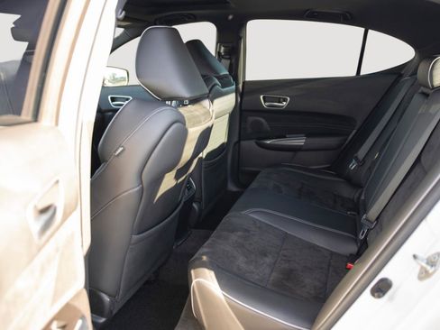 Used 2018 Acura TLX V6 w/ Technology & A-SPEC Pkg image 17