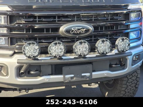 Used 2024 Ford F350 Lariat w/ Lariat Ultimate Package AWD/4WD image 54