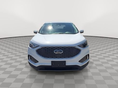 Used 2024 Ford Edge SEL AWD/4WD image 3
