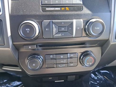 Used 2016 Ford F150 XLT image 24