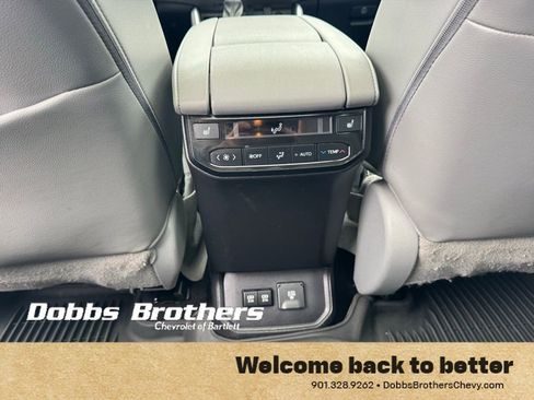 Used 2021 Toyota Highlander Platinum image 36