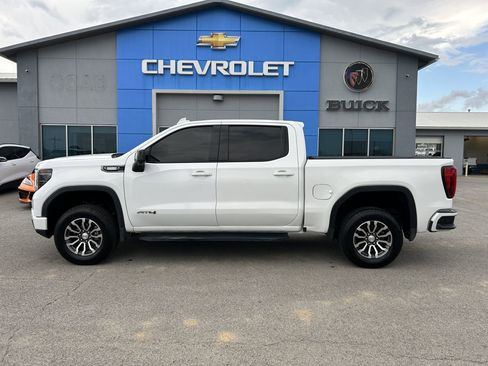 Used 2022 GMC Sierra 1500 AT4 w/ AT4 Premium Package image 4