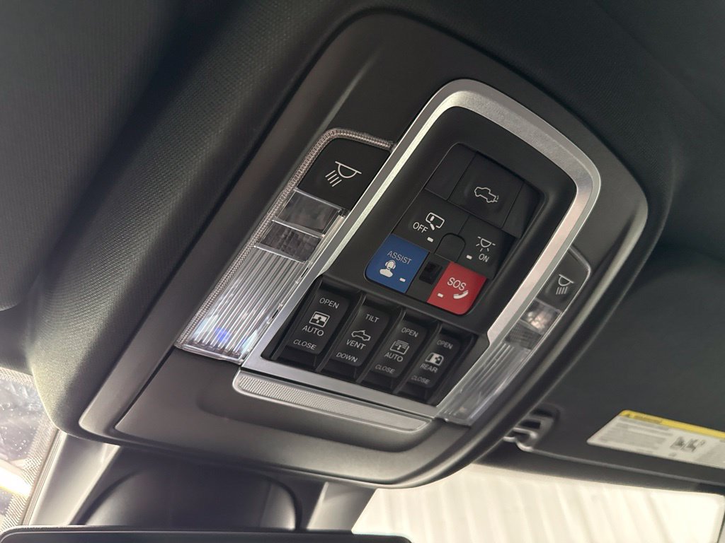 Used 2020 RAM 1500 Limited AWD/4WD image 29