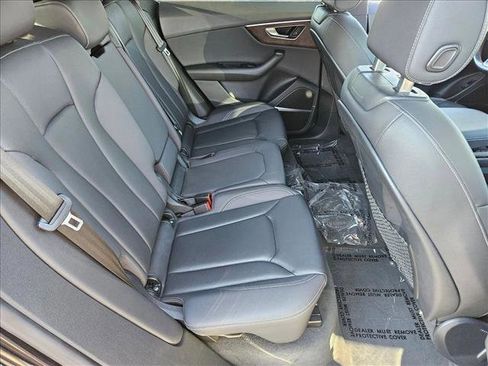 Used 2020 Audi Q8 Premium Plus w/ Premium Plus Package image 18