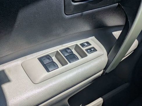 Used 2015 Nissan Rogue S w/ Convenience Package FWD image 21